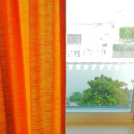 Πανσιόν Casa Luminosa *