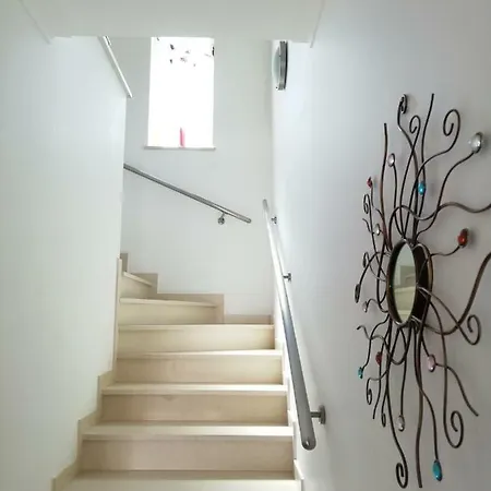 Casa Luminosa Konukevi