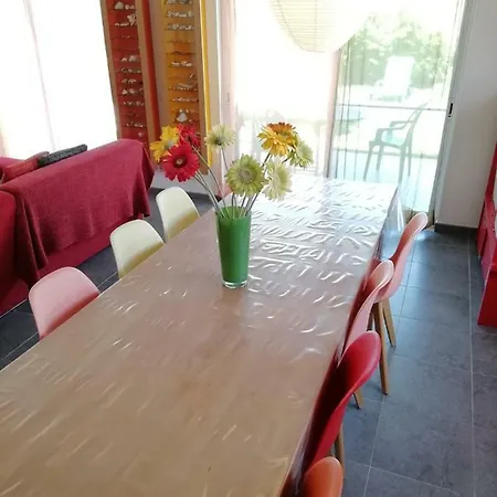 Konukevi Casa Luminosa